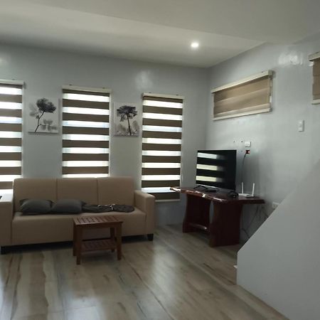Grae’s Apartelle Moalboal Esterno foto
