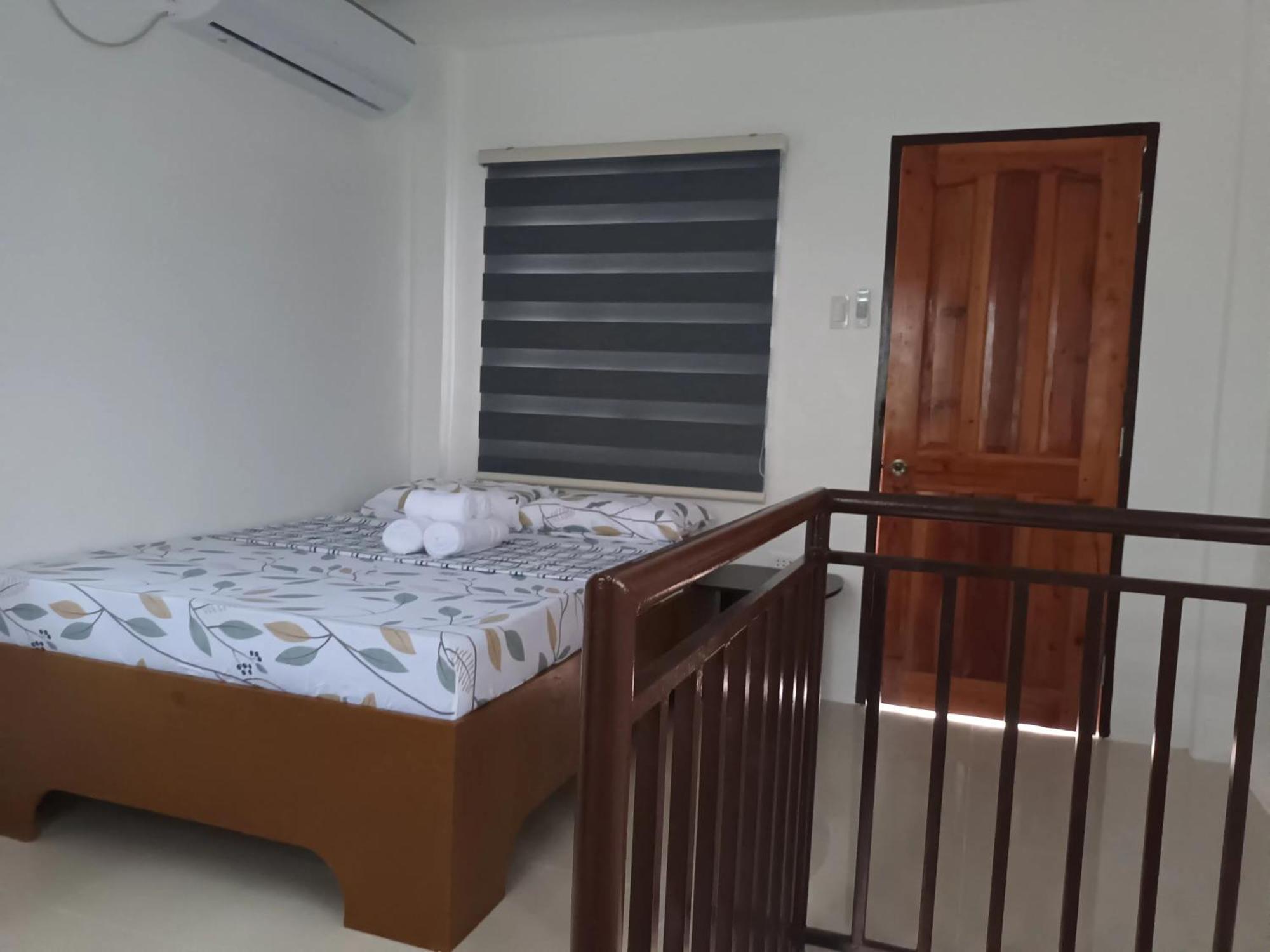 Grae’s Apartelle Moalboal Esterno foto