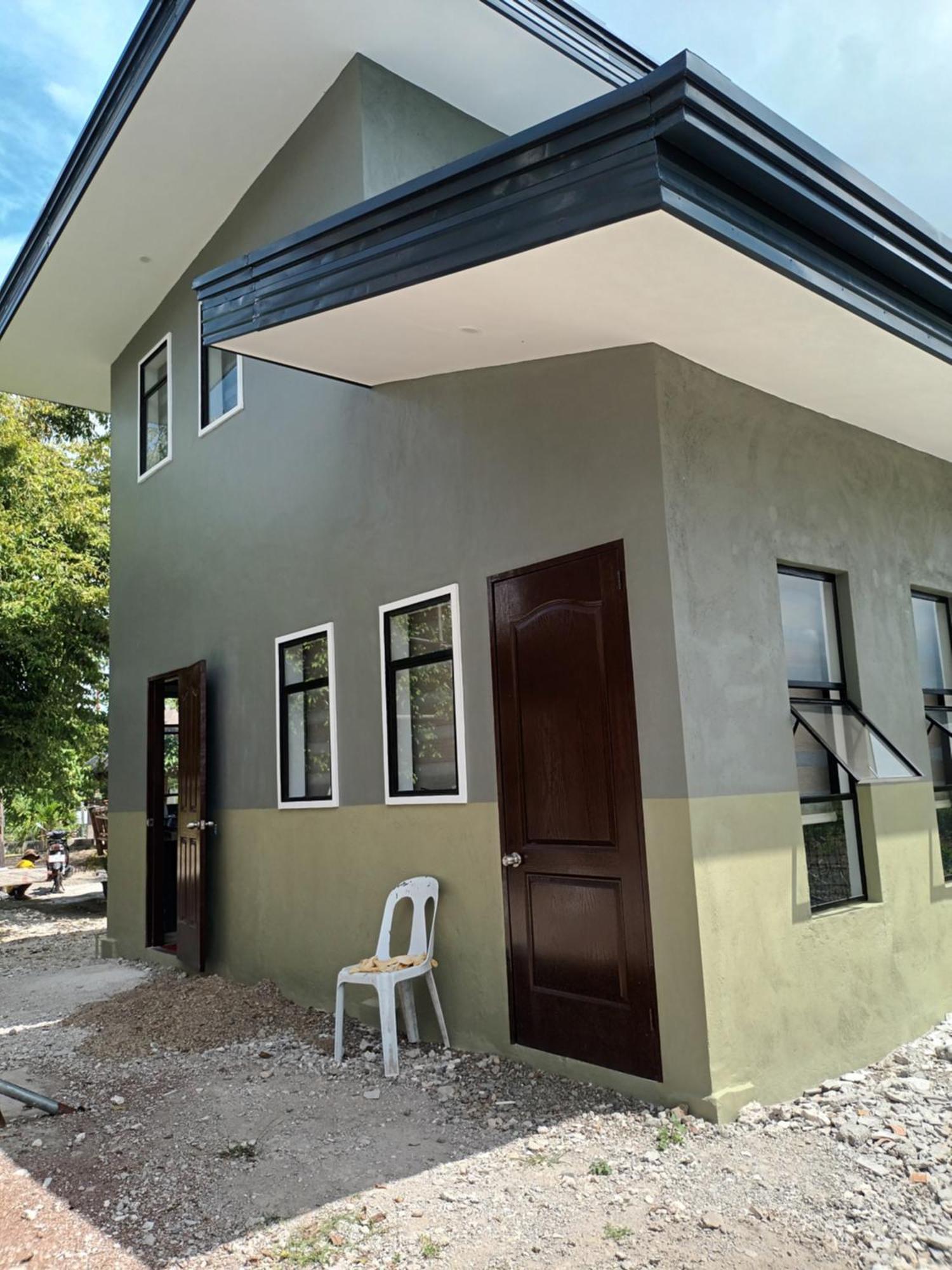 Grae’s Apartelle Moalboal Esterno foto