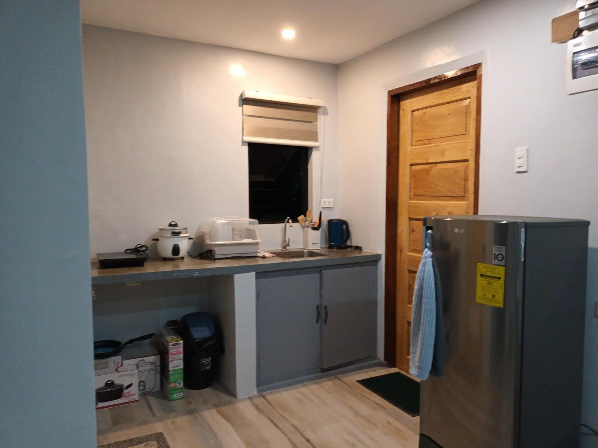 Grae’s Apartelle Moalboal Esterno foto