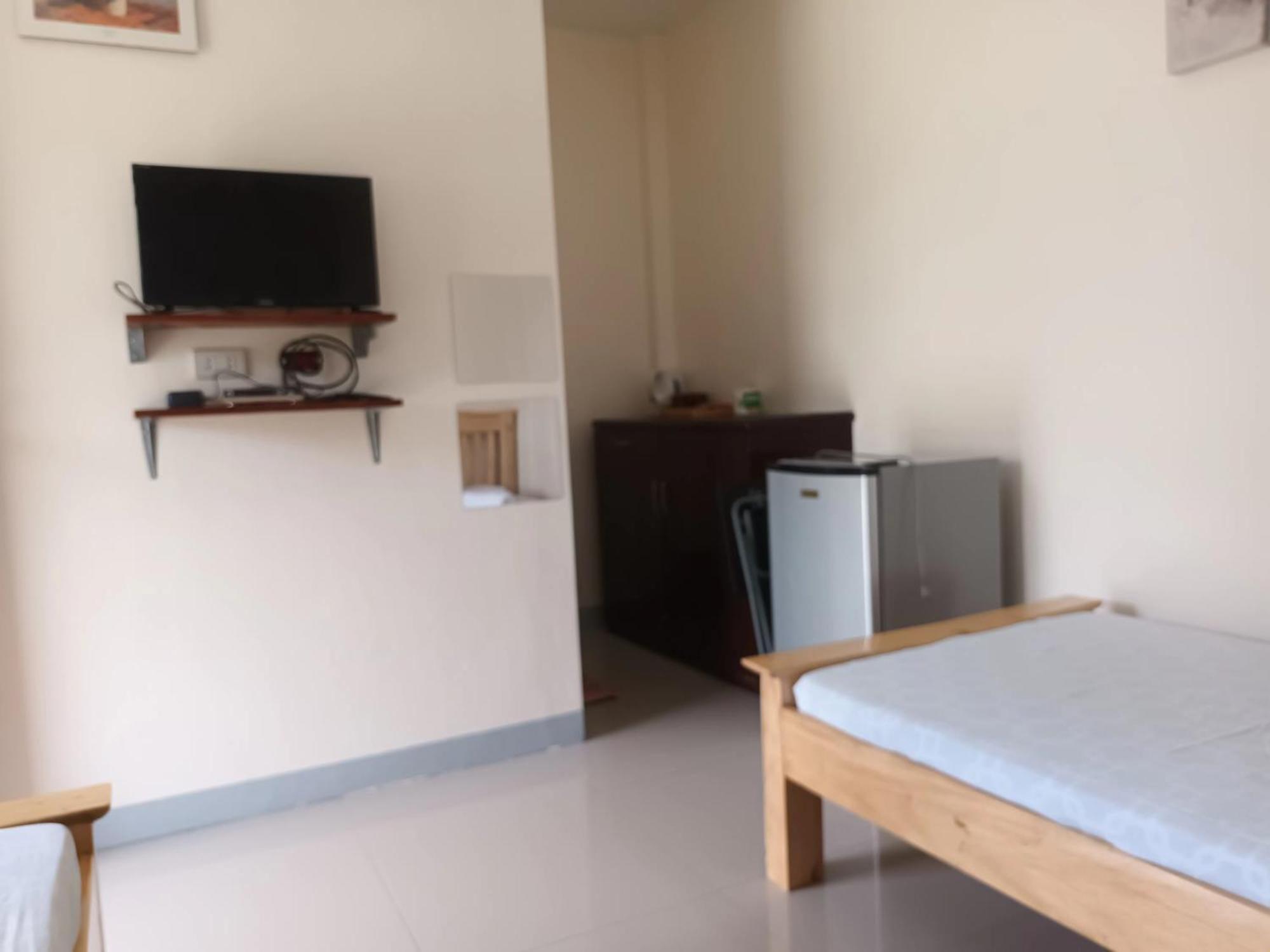 Grae’s Apartelle Moalboal Esterno foto
