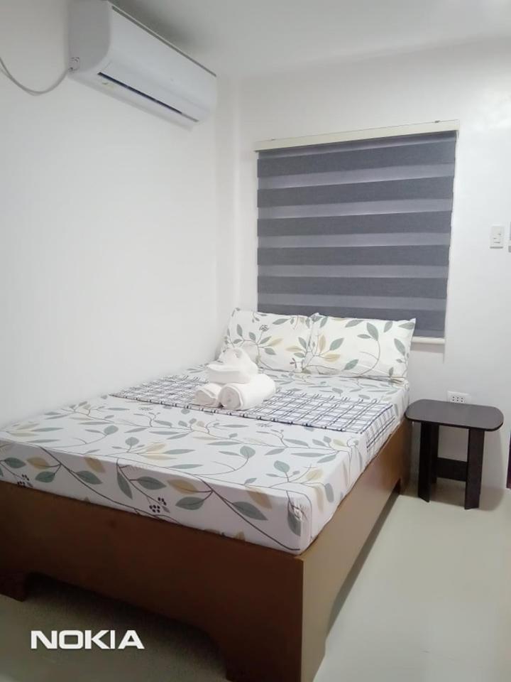 Grae’s Apartelle Moalboal Esterno foto