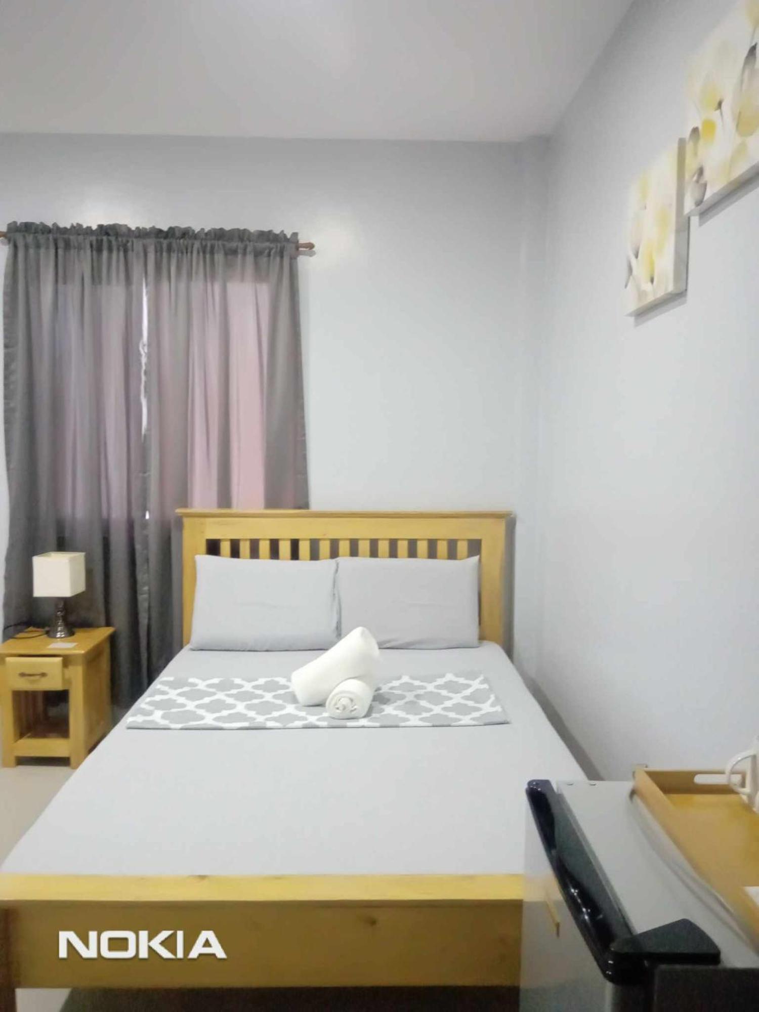 Grae’s Apartelle Moalboal Esterno foto