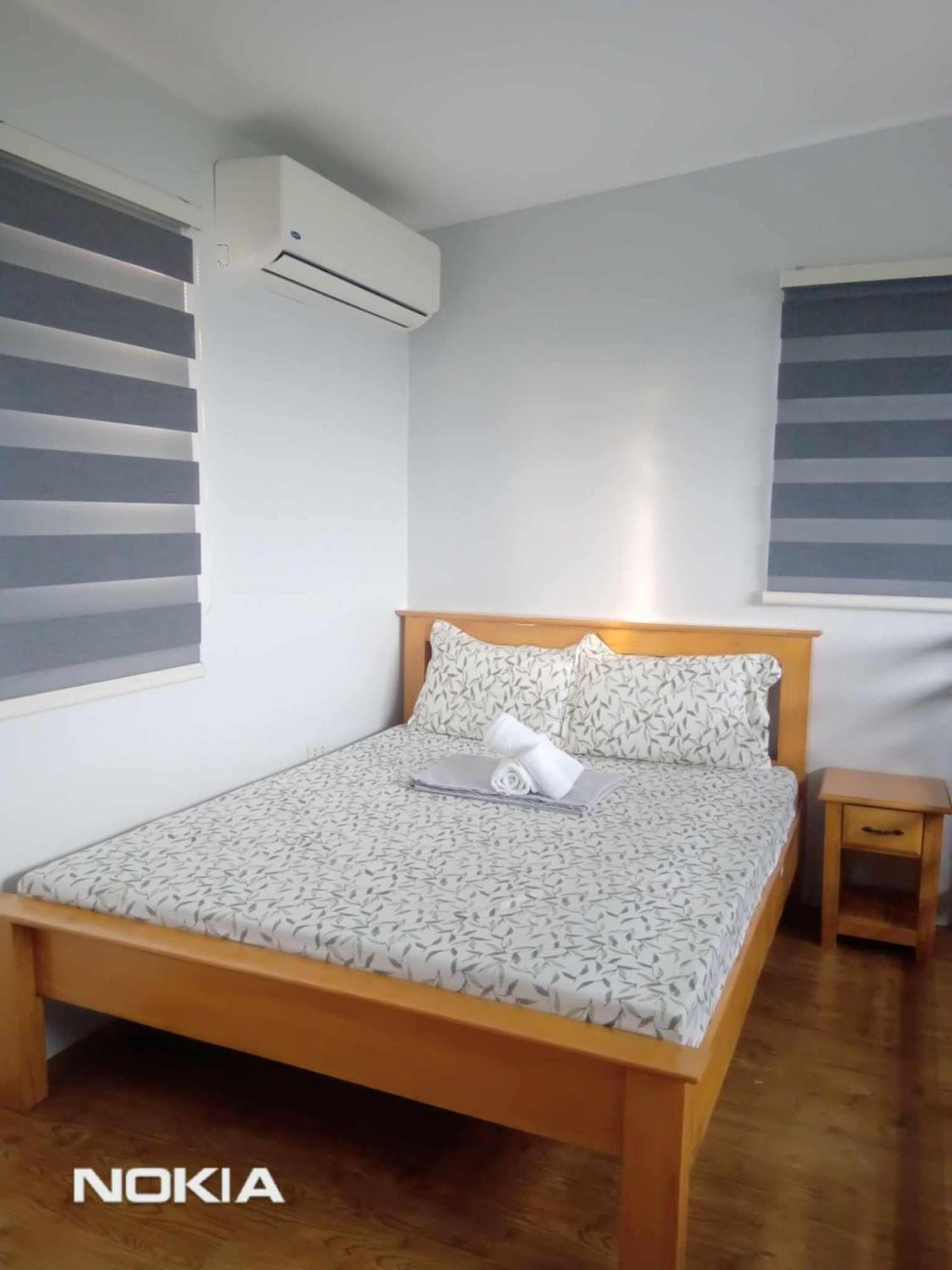 Grae’s Apartelle Moalboal Esterno foto